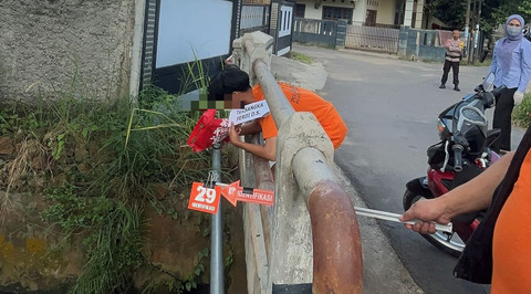 Rekontruksi kasus mahasiswa tewas usai melahirkan. | Foto: Sinta Yuliana/Lampung Geh