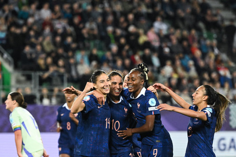 Timnas Wanita Prancis menang 4-1 atas Wales di matchday kedua Euro Wanita 2025, Swiss, Rabu (9/7). Foto: AFP