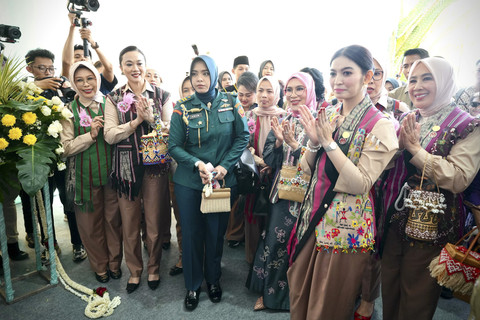 Penasihat I DWP Kemensos Fatma Saifullah Yusuf menghadiri Syukuran HUT ke-45 Dekranas di Balikpapan, Rabu (9/7/2025). Foto: Dok. Kemensos