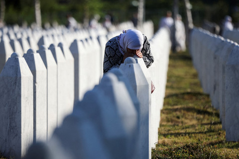  REUTERS/Amel Emric