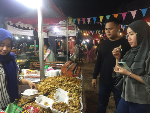 Salah satu kuliner yang dipamerkan di event tersebut/Anyelir.