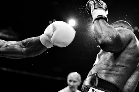 Ilustrasi Jadwal Tinju El Rumi vs Jefri Nichol Rematch, Sumber Unsplash Johann Walter Bantz