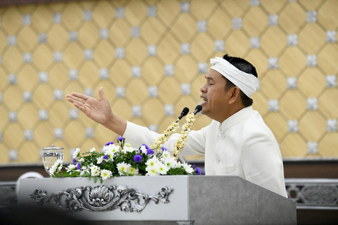 Gubernur Jabar Dedi Mulyadi di Rapat Paripurna Istimewa Hari Jadi Kabupaten Cianjur di gedung DPRD Cianjur, Sabtu (12/7/2025). Dok: Humas Pemprov Jabar