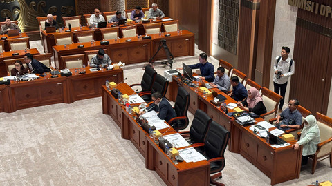 Suasana Rapat Panja RUU Penyiaran bersama Google, YouTube, Meta, dan TikTok di Komisi I, Kompleks Parlemen, Senayan, Jakarta Pusat pada Selasa (15/7). Foto: Abid Raihan/kumparan