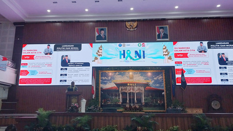 Kepala BNN Komjen Marthinus Hukom saat kuliah umum di Universitas Udayana, Jimbaran, Bali, Selasa (15/7/2025). Foto: Denita BR Matondang/kumparan