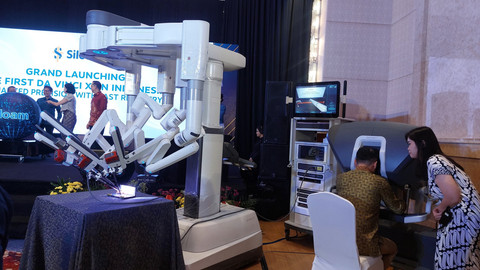 Peluncuran robot bedah Da Vinci Xi oleh Siloam Hospitals. Foto: Nabila Ulfa/kumparan