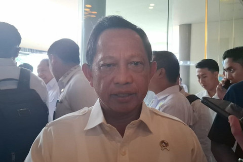 Mendagri Tito Karnavian dalam kegiatan Rapat Koordinasi Pengawasan di Discovery Ancol, Jakarta, Rabu (16/7/2025). Foto: Rachmadi Rasyad/kumparan