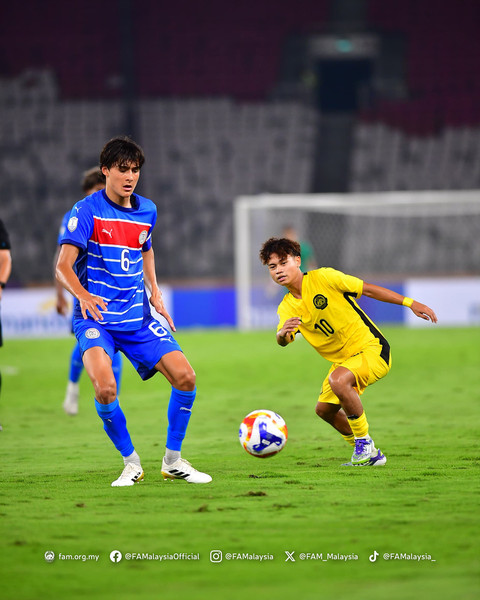 Malaysia vs Filipina dalam laga pertama Grup A Piala AFF U-23 2025 di Stadion Utama GBK, Jakarta, pada Selasa (15/7). Foto: FA Malaysia