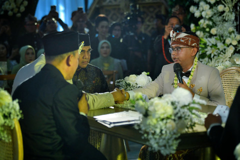  Sekda Jabar Herman Suryatman