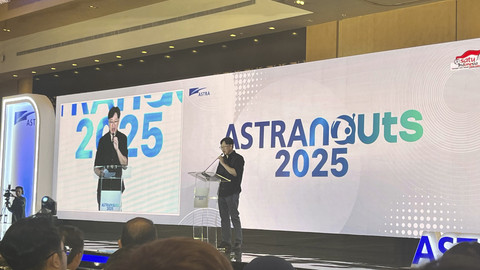 Wakil Presiden Direktur ASTRA, Rudy memberikan sambutan dalam acara awarding Astranauts 2025 di Menara Astra, Jakarta, Rabu (16/7/2025). Foto: Nasywa Athifah/kumparan
