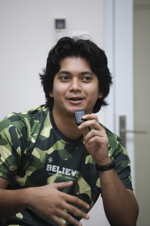 Pemeran film Believe Ajil Ditto saat media visit ke kumparan, Rabu (16/7/2025). Foto: Dicky Adam Sidiq/kumparan
