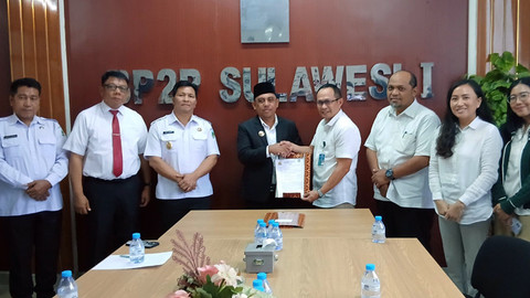 Penyerahan dokumen terkait penyerahan aset Rusunawa dari Kementerian PKP ke Pemkab Bolaang Mongondow (Bolmong).