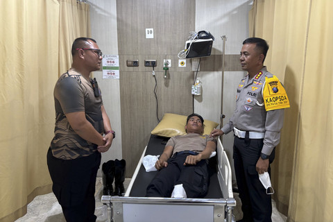2 Petugas PJR Polda Sumut diduga tabrak nenek-nenek pada Kamis (17/7/2025). Foto: Dok. Polda Sumut