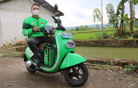 Ilustrasi Beasiswa Grab 2025 Kapan Dibuka Sumber Unsplash/Mufid Majnun