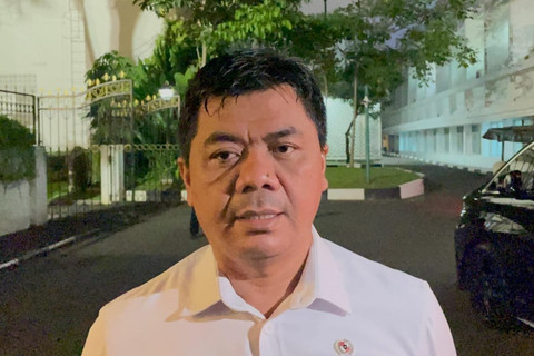 Wamensesneg Juri Ardiantoro di Kompleks Istana Kepresidenan, Jakarta Pusat, Kamis (17/7/2025). Foto: Zamachsyari/kumparan