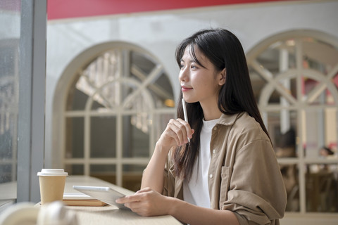 Aura farming memiliki sisi positif dan negatif. Foto: Shutterstock