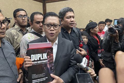 Hasto Kristiyanto jelang sidang duplik di Pengadilan Tipikor Jakarta, Jumat (18/7/2025).  Foto: Fadhil Pramudya/kumparan