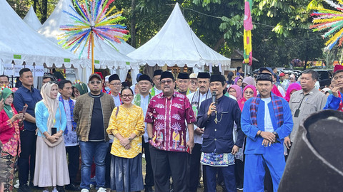 Wakil Gubernur DKI Jakarta Rano Karno menghadiri "Cilandak Berbudaya" di Lapangan Pamentas Lebak Bulus, Cilandak, Jakarta Selatan, Sabtu (19/7/2025). Foto: Nasywa Athifah/kumparan