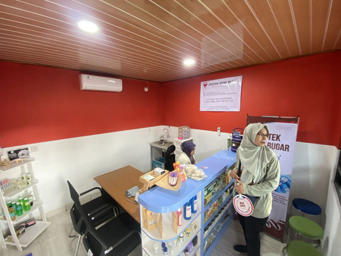 Kondisi apotek di Koperasi Desa Merah Putih Sinduadi, Sleman. Foto: Pandangan Jogja/Resti Damayanti