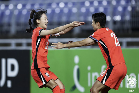 Timnas Wanita Korea Selatan juara EAFF A-1 Women 2025 usai mengalahkan Taiwan dalam pertandingan final, Rabu (16/7/2025). Foto: Dok. The KFA
