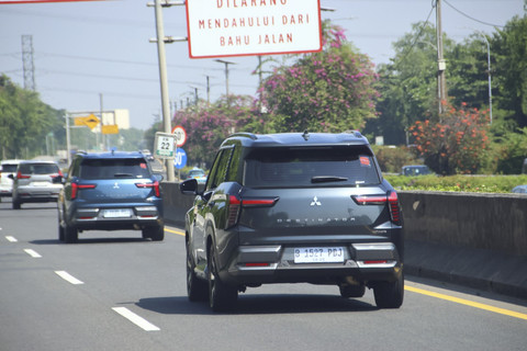 Media first drive Mitsubishi Destinator di Sirkuit Sentul, Sabtu (19/7/2025). Foto: Mitsubishi Motors