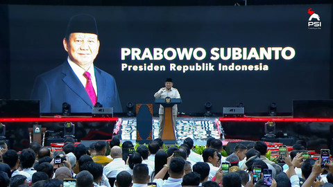 Presiden Prabowo Subianto memberikan sambutan saat menghadiri Kongres PSI 2025 di Solo, Jawa Tengah, Minggu (20/7/2025). Foto: Youtube/Partai Solidaritas Indonesia