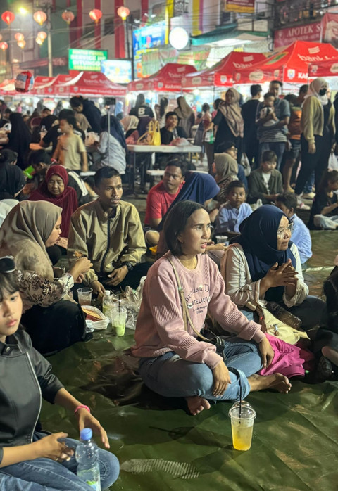 Suasana Jalan Ir. H. Juanda Karawang, Sabtu (19/7/2025). Dok: kumparan