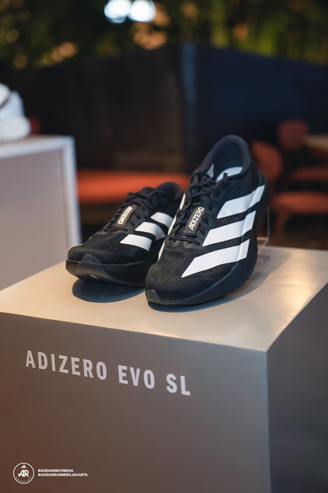 adidas Rilis Adizero Evo SL, Sepatu Lari yang Bisa Dipakai Bergaya Sehari-hari
