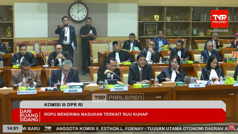 RDPU Komisi III DPR RI terakit RUU KUHAP di Kompleks Parlemen, Jakarta, Senin (21/7/2025). Foto: YouTube/ TVR Parlemen