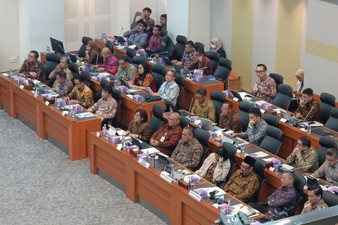 Rapat Badan Anggaran di Kompleks Parlemen, Jakarta, Selasa (22/7/2025). Foto: Muhammad Fhandra/kumparan