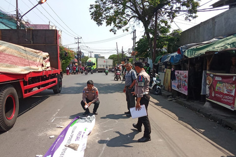 Polisi Olah TKP kecelakaan lalu lintas di Jalan Caringin, Selasa (22/7/2025). Foto: Polrestabes Bandung