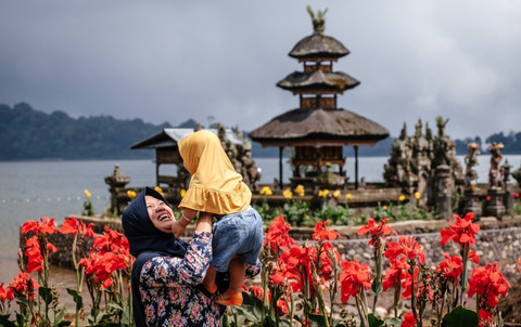 Ilustrasi Sejarah Hari Anak Nasional 2025 Sumber Unsplash/Johan Mouchet