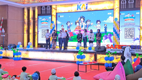 Hari Anak Nasional, KAI Ajak Siswa Berkenalan dengan Profesi di Perkeretaapian