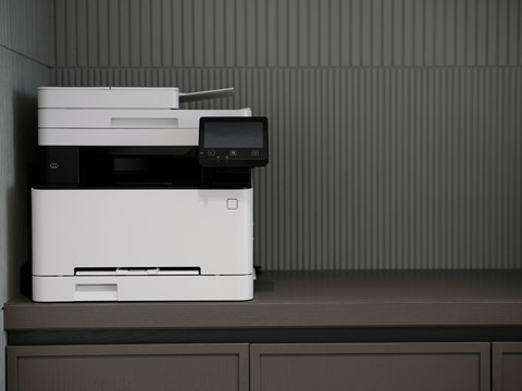 Ilustrasi Harga Printer Epson, sumber gambar unsplash/Engin Akyurt