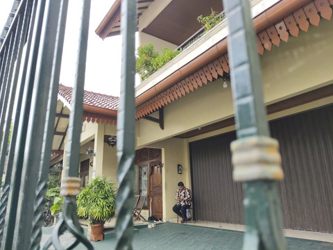 Suasana rumah diplomat Arya Daru di Jalan Munggur, Jomblang, Janti, Kapanewon Banguntapan, Kabupaten Bantul, Rabu (23/7/2025). Foto: Arfiansyah Panji Purnandaru/kumparan