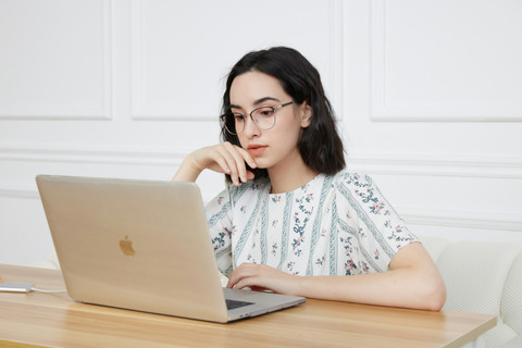 Unsplash/GlassesShop