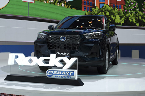 Daihatsu Rocky Hybrid resmi meluncur di GIIAS 2025 di ICE BSD, Tangerang, Kamis (24/7/2025). Foto: Sena Pratama/kumparan