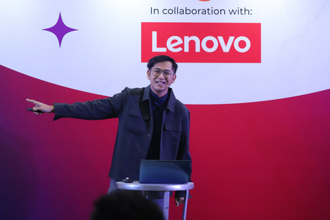 Syammas P. Syarbini, AI Content Creator dalam sesi THE PLAIGROUND kumparan Hangout bersama Lenovo. Foto: Iqbal Firdaus/kumparan