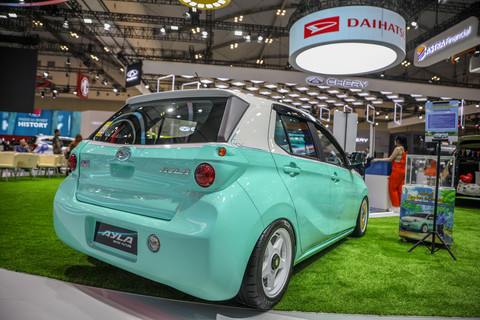 Mobil modifikasi Daihatsu ditampilkan saat Gaikindo Indonesia International Auto Show (GIIAS) 2025 di ICE BSD, Tangerang, Kamis (24/7/2025). Foto: Aditia Noviansyah/kumparan