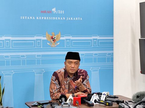 Menteri Sekretaris Negara (Mensesneg) Prasetyo Hadi di press room Istana Negara, Jakarta, Jumat (25/7/2025). Foto: Luthfi Humam/kumparan