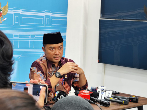 Menteri Sekretaris Negara (Mensesneg) Prasetyo Hadi di press room Istana Negara, Jakarta, Jumat (25/7/2025). Foto: Luthfi Humam/kumparan