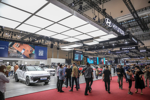 Booth Hyundai di Gaikindo Indonesia International Auto Show (GIIAS) 2025 di ICE BSD, Tangerang, Kamis (24/7/2025). Foto: Aditia Noviansyah/kumparan