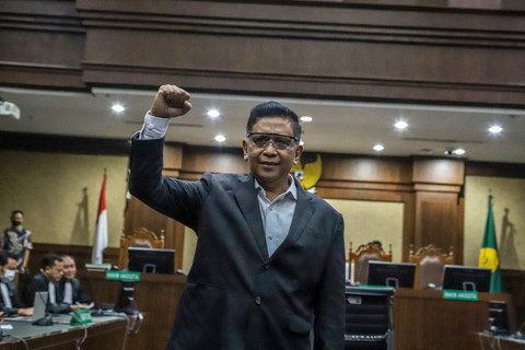 Sekjen PDIP Hasto Kristiyanto tiba di Ruang Pengadilan Tipikor, Jakarta, Jumat (25/7/2025). Foto: Iqbal Firdaus/kumparan