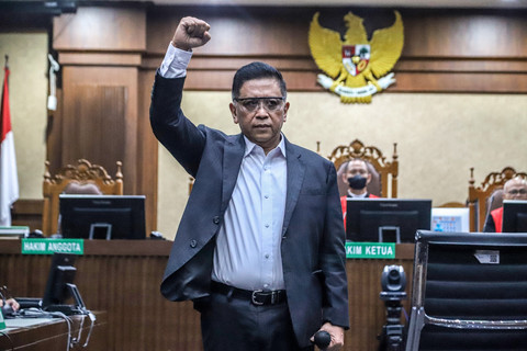 Sekjen PDIP Hasto Kristiyanto menjalani sidang vonis di Ruang Pengadilan Tipikor, Jakarta, Jumat (25/7/2025). Foto: Iqbal Firdaus/kumparan