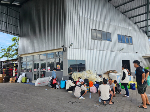 Suasana di PO Gunung Harta di Denpasar, Bali, Jumat (25/7). Foto: Denita BR Matondang/kumparan