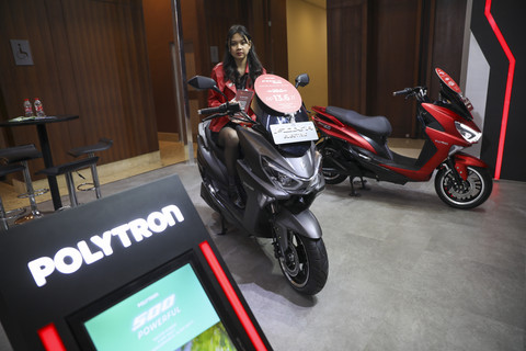 Motor listrik Polytron Fox 500 ditampilkan saat Gaikindo Indonesia International Auto Show (GIIAS) 2025 di ICE BSD, Tangerang, Kamis (24/7/2025). Foto: Aditia Noviansyah/kumparan