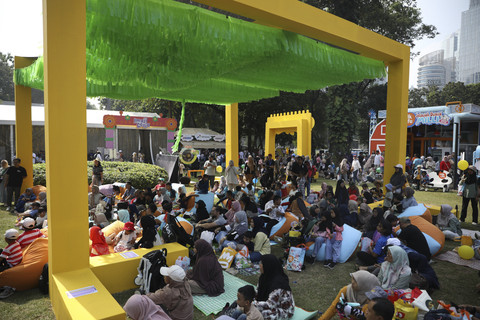 Suasana kumparanMOM Festival Hari Anak 2025 di Ex Taman Anggrek, Gelora Bung Karno, Jakarta, Sabtu (26/7/2025). Foto: Aditia Noviansyah/kumparan