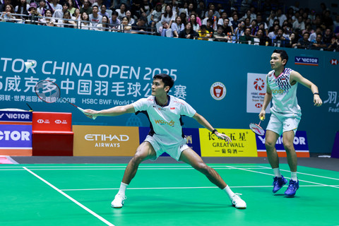 Fajar Alfian/Muhammad Shohibul Fikri saat bertanding di China Open 2025. Foto: Dok. PBSI