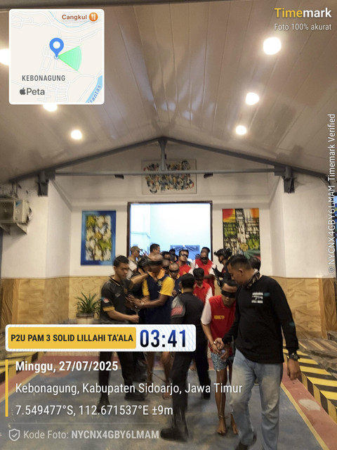 Sebanyak 37 warga binaan high risk Jawa Timur tiba di Lapas Super Maksimum ... </div>
<div class=