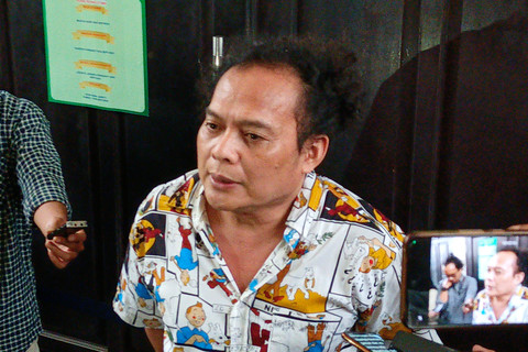 Kuasa Hukum Faris RM, Deolipa Yumara di Pengadilan Negeri Jakarta Selatan, Senin (28/7/2025).
 Foto: Aprilandika Pratama/kumparan
